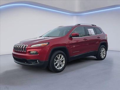 Used 2017 Jeep Cherokee Latitude w/ Safety/Convenience Group