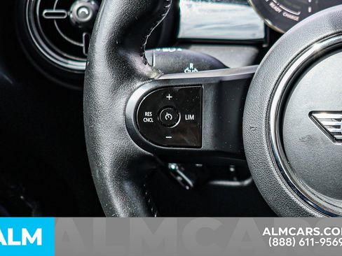 Used 2022 MINI Cooper SE image 31