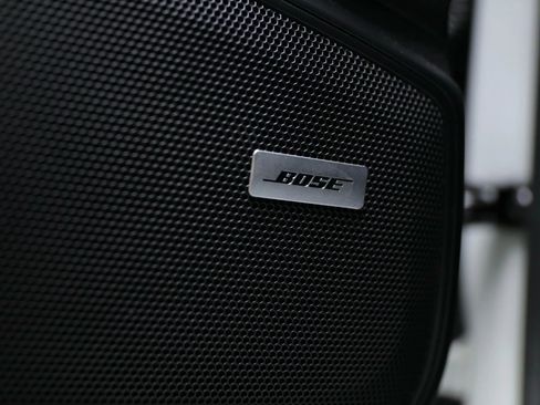 Used 2017 Porsche Panamera 4 image 44