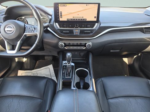 Used 2024 Nissan Altima 2.5 SR w/ SR Premium Package FWD image 20