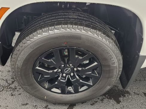 New 2026 Nissan Frontier SV w/ Tow Package AWD/4WD image 12