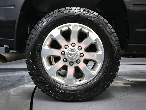 Used 2021 RAM 3500 Big Horn w/ Level B Equipment Group image 16