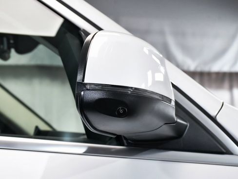 Used 2026 BMW X7 xDrive40i image 97