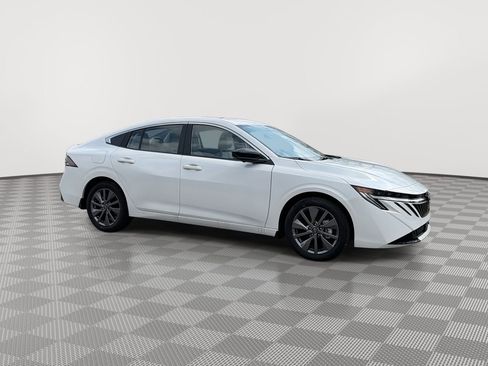 New 2026 Nissan Sentra SL w/ Floor Mat Package FWD image 13