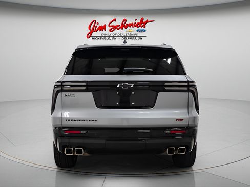 Used 2024 Chevrolet Traverse RS AWD/4WD image 5