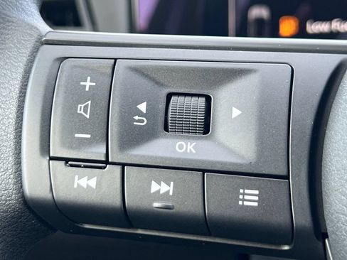 New 2026 Nissan Kicks SV w/ Cold Weather Package FWD image 11