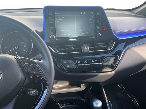 Used 2020 Toyota C-HR XLE image 7