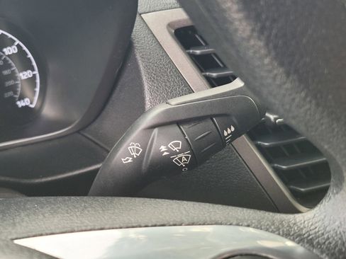 Used 2020 Ford Transit Connect XL image 26