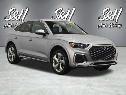 Used 2022 Audi Q5 2.0T Premium Plus w/ Premium Plus Package AWD/4WD image 2