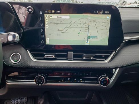 New 2026 Chevrolet Equinox LT w/ Safety and Technology Package image 15