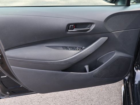 Used 2024 Toyota Corolla LE FWD image 17
