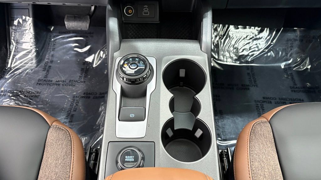 New 2026 Ford Bronco Sport Outer Banks w/ Outer Banks Tech Package+ AWD/4WD image 41