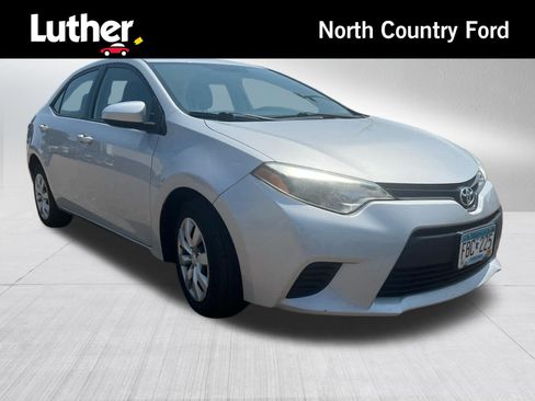 Used 2014 Toyota Corolla LE FWD image 1