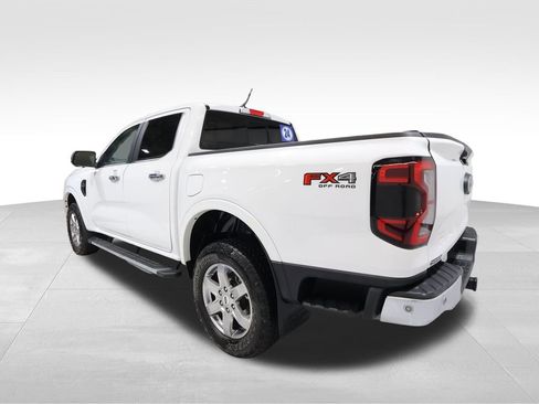 Used 2024 Ford Ranger Lariat w/ FX4 Off-Road Package image 2