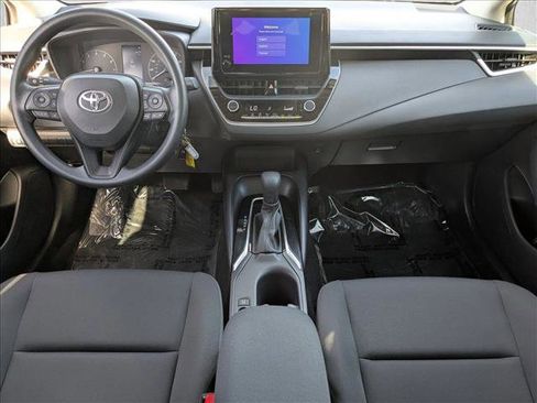 Used 2023 Toyota Corolla LE image 16