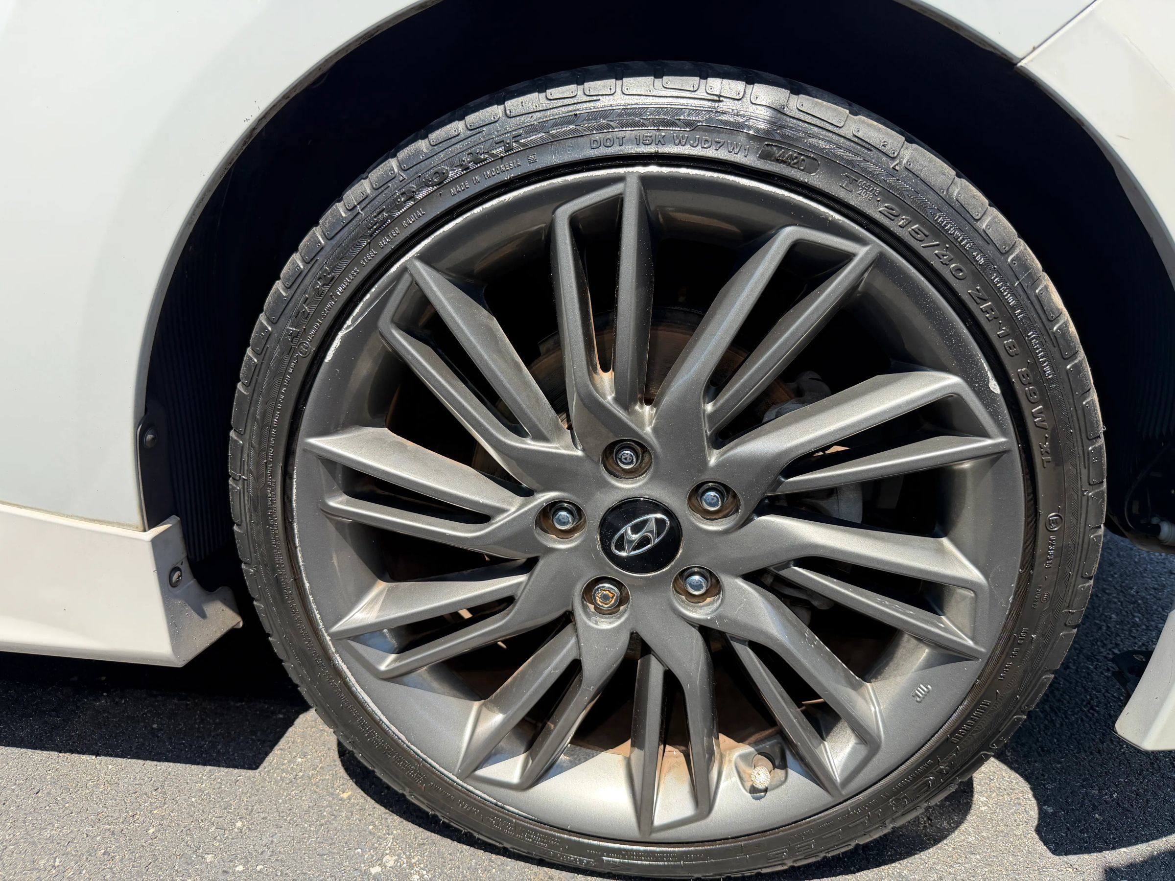 Used 2013 Hyundai Veloster RE:MIX Edition FWD image 34