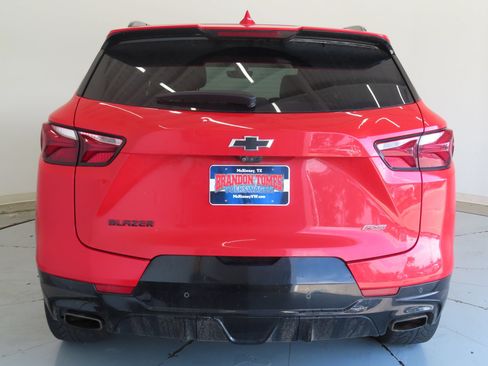 Used 2021 Chevrolet Blazer RS w/ Enhanced Convenience Package FWD image 4