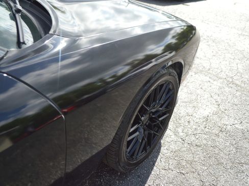 Used 2020 Dodge Challenger R/T RWD image 10