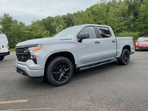 Used 2024 Chevrolet Silverado 1500 Custom w/ Turbomax Blackout Package AWD/4WD image 4