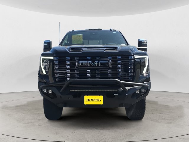 Used 2025 GMC Sierra 2500 Denali Ultimate AWD/4WD image 2