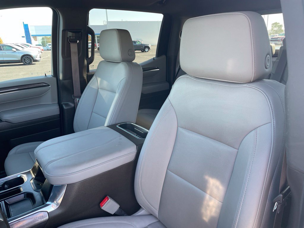 Used 2024 Chevrolet Silverado 1500 LTZ w/ LTZ Premium Package AWD/4WD image 11