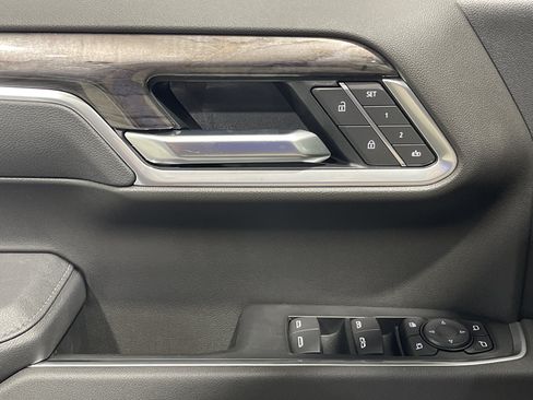 New 2026 Chevrolet Silverado 1500 LTZ w/ Z71 Off-Road Package AWD/4WD image 33