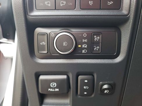 Used 2022 Ford F150 XLT w/ Equipment Group 302A High image 23