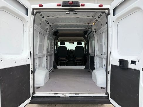 Used 2023 RAM ProMaster 1500 w/ Driver Convenience Group image 11