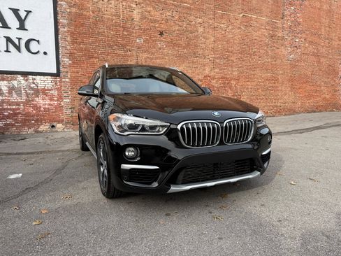 Used 2018 BMW X1 sDrive28i image 2