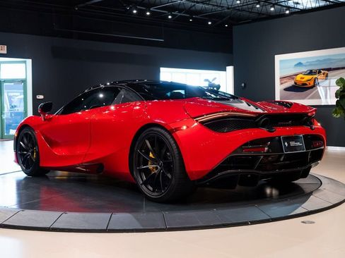 Used 2022 McLaren 720S Spider RWD image 31
