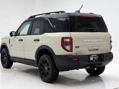 Used 2025 Ford Bronco Sport Badlands AWD/4WD image 6