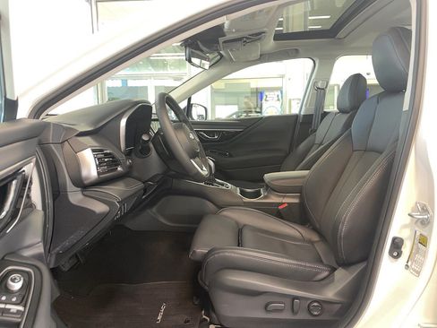 Used 2025 Subaru Legacy Limited AWD/4WD image 10