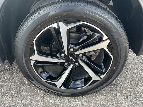 Used 2022 Chevrolet TrailBlazer RS w/ Technology Package image 7