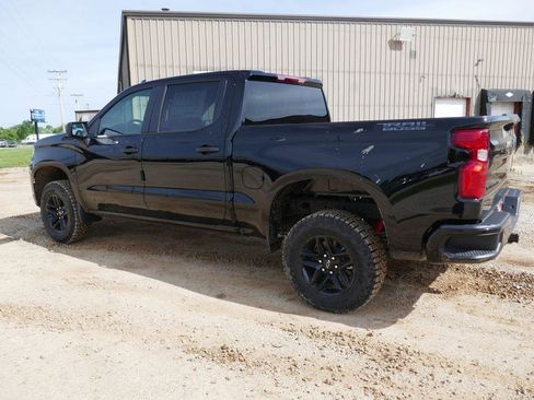 New 2026 Chevrolet Silverado 1500 Custom Trail Boss w/ Dark Appearance Package AWD/4WD image 8