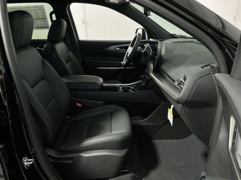 New 2026 Chevrolet Traverse LT w/ Driver Confidence Package FWD image 27