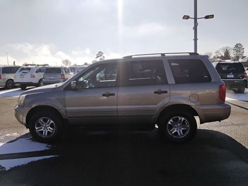 Used 2004 Honda Pilot EX image 8