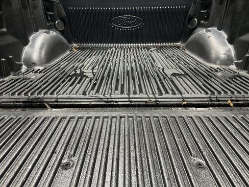 Used 2019 Ford F150 XLT w/ XTR Package image 5