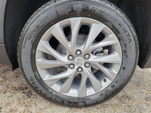 New 2026 Buick Enclave Preferred w/ Power Package image 10