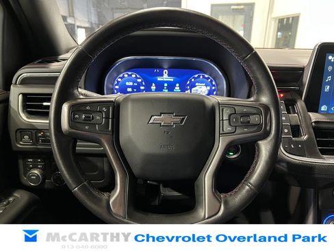 Used 2022 Chevrolet Suburban RST AWD/4WD image 12