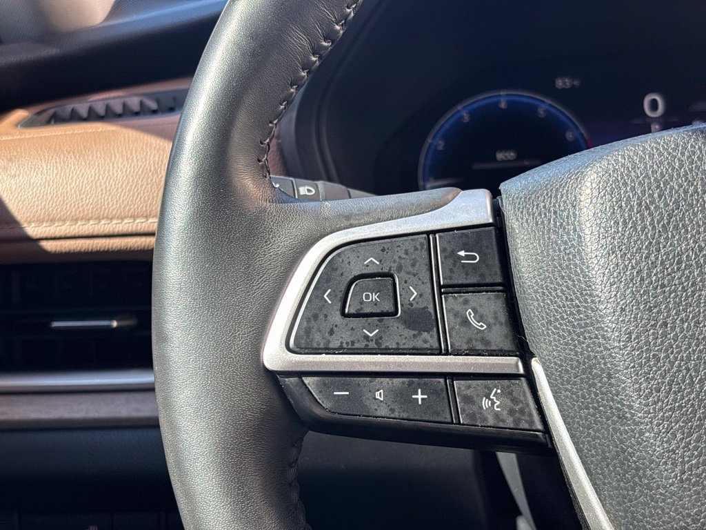 Used 2024 Toyota Grand Highlander AWD image 22