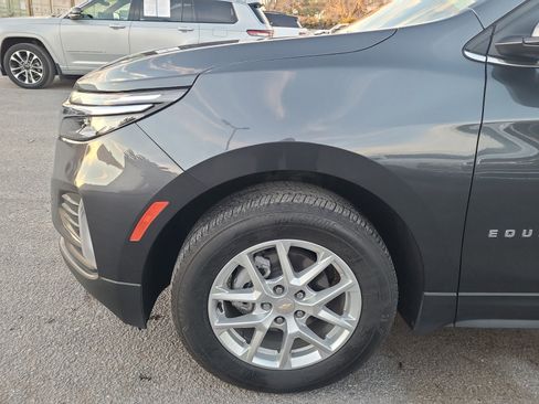 Used 2023 Chevrolet Equinox LT image 10