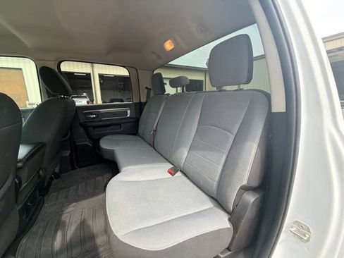 Used 2023 RAM 1500 Classic SLT w/ Electronics Group AWD/4WD image 41