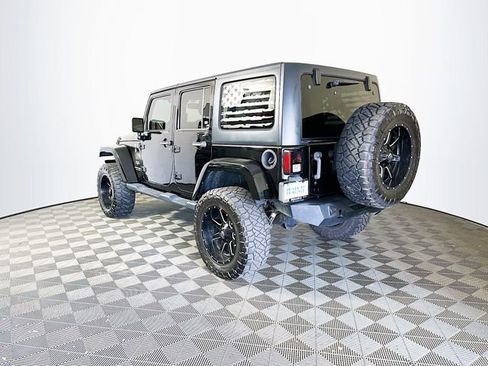 Used 2018 Jeep Wrangler Unlimited Sahara w/ Connectivity Group image 6