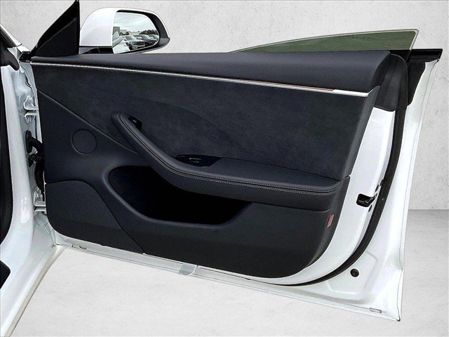 Used 2025 Tesla Model 3 Long Range AWD/4WD image 16