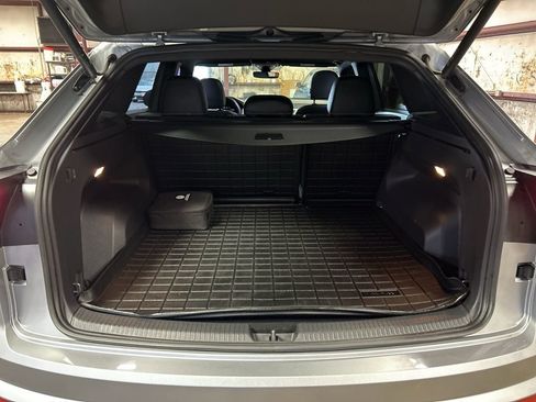 Used 2023 Volkswagen Atlas Cross Sport SEL R-Line image 41