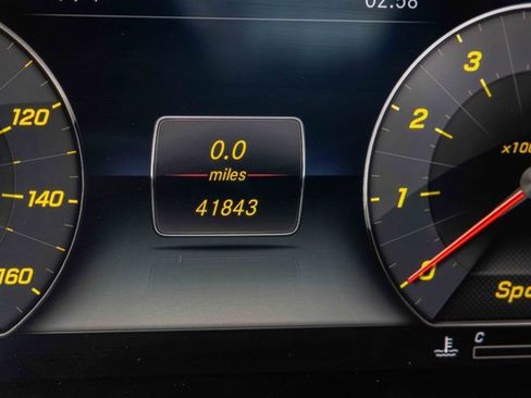 Used 2019 Mercedes-Benz E 450 Coupe image 8