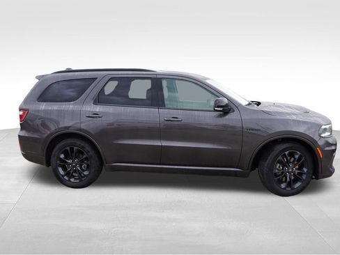 Used 2021 Dodge Durango R/T w/ Technology Group AWD/4WD image 2
