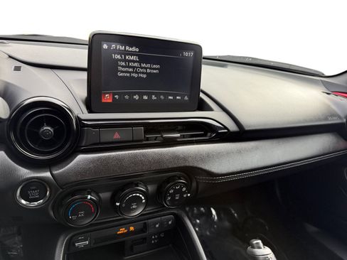 Used 2021 MAZDA MX-5 Miata RF Club image 12