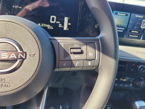 New 2026 Nissan Kicks SV w/ SV Premium Package FWD image 11