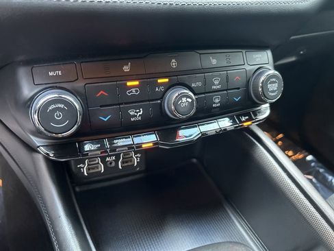 Certified 2022 Dodge Durango GT image 46